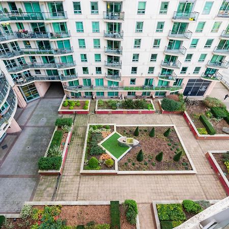 Riverside 2-Bedroom Apartments Londres Exterior foto