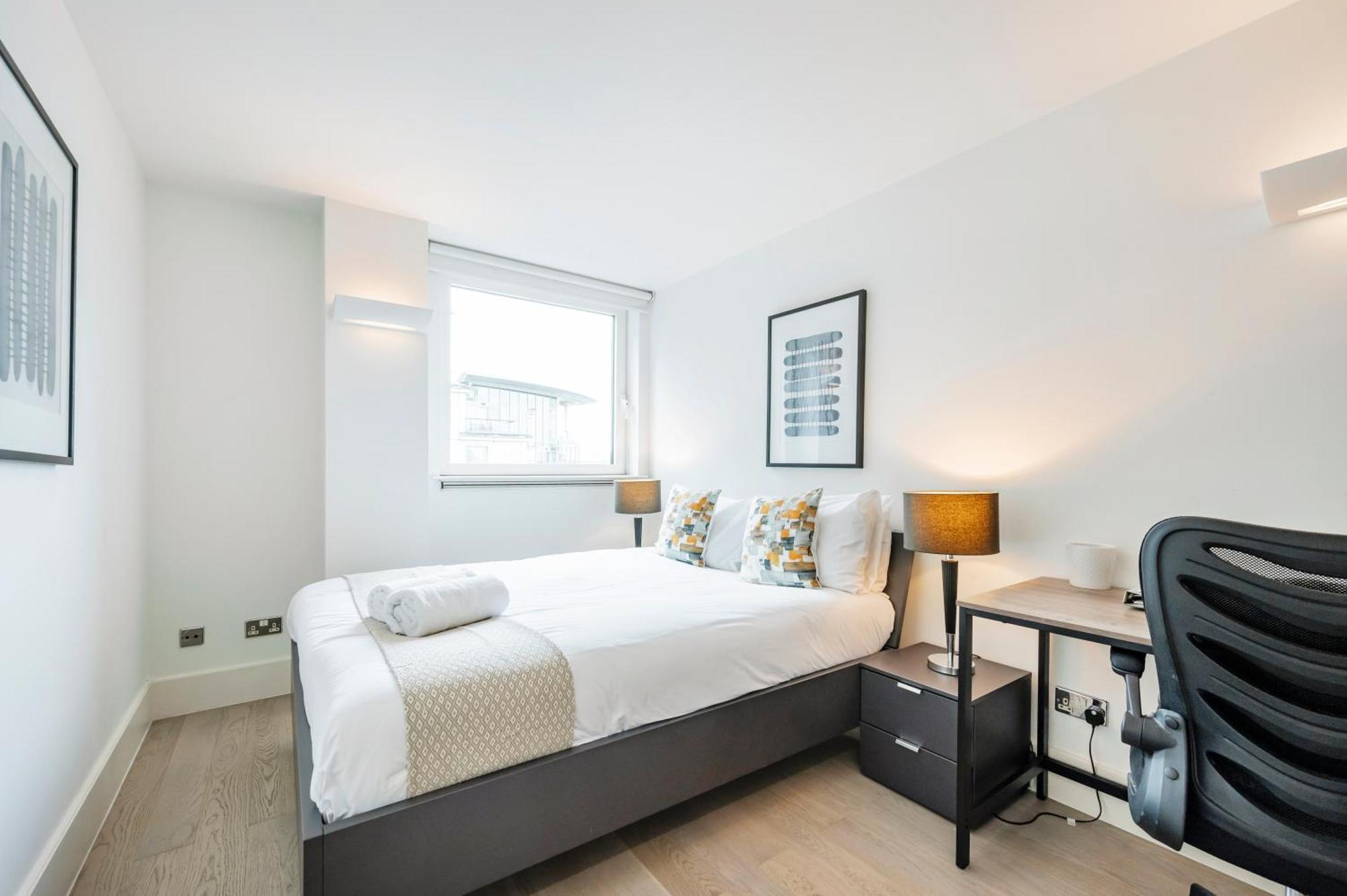 Riverside 2-Bedroom Apartments Londres Exterior foto